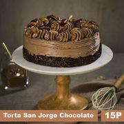 Torta San Jorge Chocolate: Hojarasca, Crema Chocolate, Mermelada Frambuesa, Manjar 15 Porciones