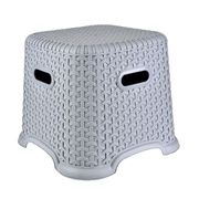 Taburete simil rattan apilable gris