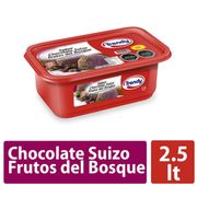 Helado Trendy Chocolate Suizo y Frutos del Bosque 2.5 L