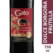 Cóctel de Vino Gato Selección Dulce Borgoña Frutilla 750 cc